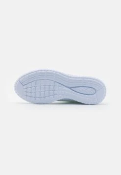 Pier One Trainers - White 10 Pier One Trainers - White -Pier One 18f6cf328af84151996aea871a490759 scaled