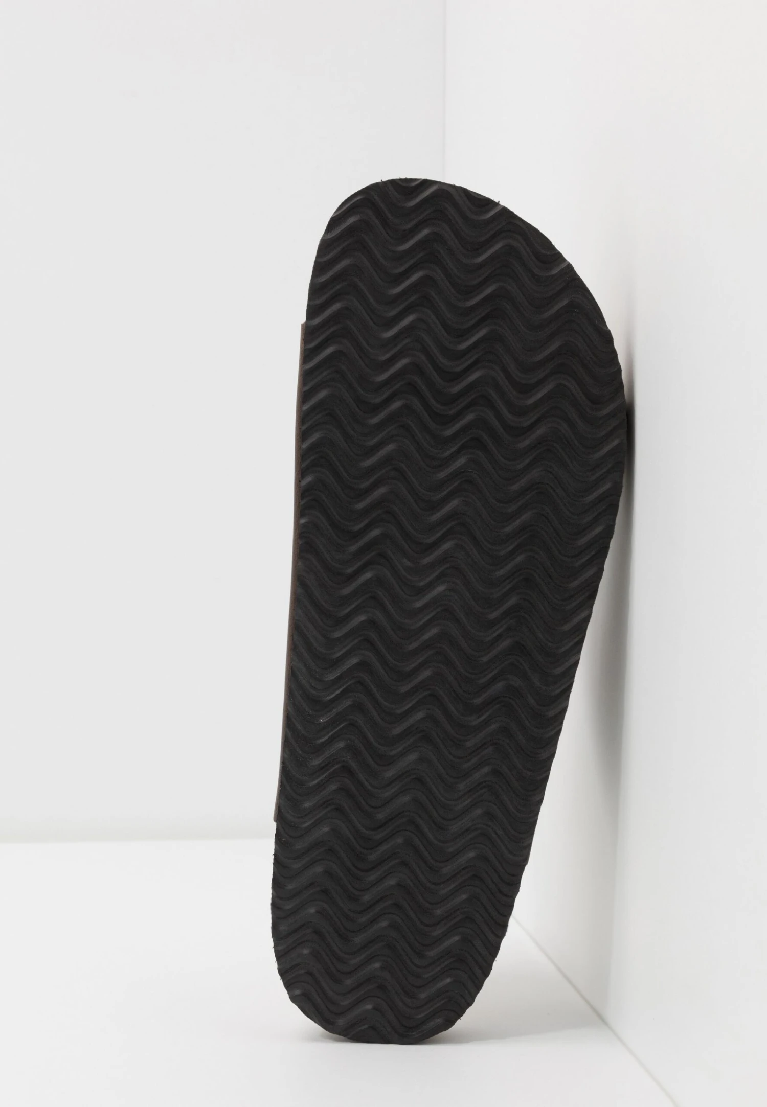 Pier One Unisex - Slippers - Brown 5 Pier One Unisex - Slippers - Brown - Image 5