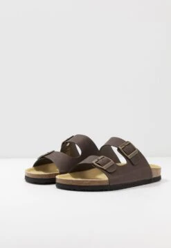Pier One Unisex - Slippers - Brown 8 Pier One Unisex - Slippers - Brown -Pier One 2a6253ec8adf4b75ac70cea209f9bc13 scaled