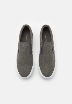 Pier One Unisex - Trainers - Grey 9 Pier One Unisex - Trainers - Grey -Pier One 579776f233c041c1a593137d309a6ccd scaled