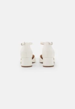 Pier One Leather - Classic Heels - White -Pier One 60426a4938d7417284087cc46b46fc2c scaled