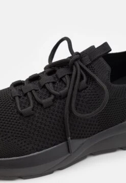 Pier One Unisex - Trainers - Black -Pier One 65995386a3d84cd3a2106406efd96c10 scaled