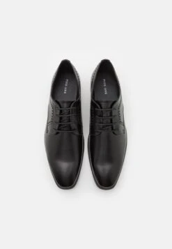 Pier One Unisex - Lace-Ups - Black -Pier One 7233b7d698674241ad90c79807997eb8 scaled