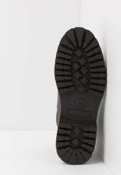 Pier One Unisex - Classic Ankle Boots - Brown 10 Pier One Unisex - Classic Ankle Boots - Brown -Pier One 81ba8467030b426598ded945a1fdc2dc