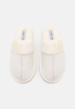 Pier One Slippers - Off-White -Pier One 8a81c8a71b39417c9dbc6b7b37250711 scaled