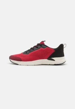 Pier One Trainers - Red