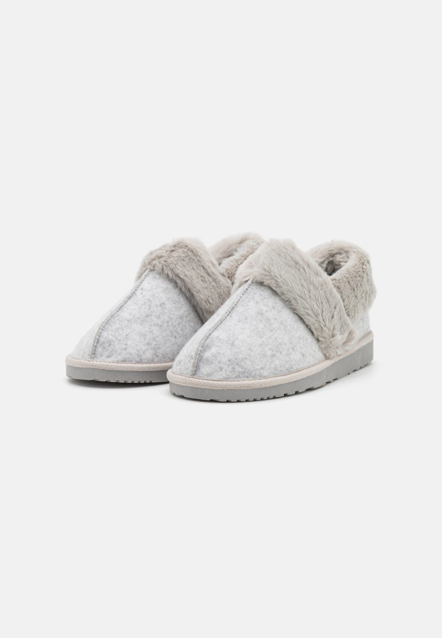 Pier One Slippers - Grey 3 Pier One Slippers - Grey - Image 3