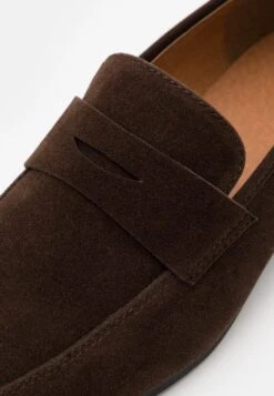 Pier One Smart Slip-Ons - Dark Brown -Pier One adb487ce627a49db9251319ed9f14cab scaled