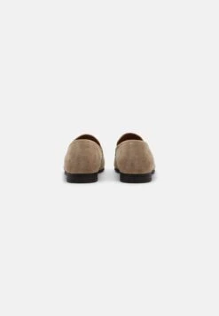 Pier One Smart Slip-Ons - Beige -Pier One ae2493acae844dcf98172c137f002805 scaled