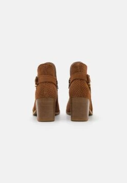 Pier One Leather - Classic Ankle Boots -Pier One c03d7a9a89884977aa44a489c45d44a8 scaled