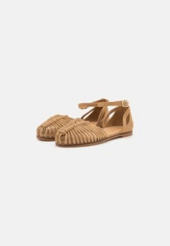 Pier One Leather - Sandals -Pier One ceb1bc5afdad4141a86c94cce4ce7d09 scaled