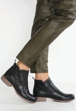 Pier One Leather - Ankle Boots