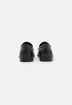 Pier One Slip-Ons - Black -Pier One e9edd3ad113f4d7abce5bc5532ccc96b scaled